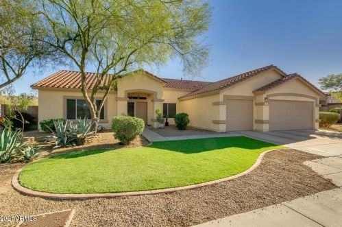 1513 Darrel Rd, Phoenix, AZ 85041-6626