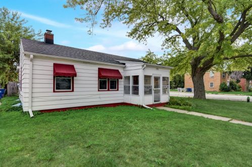 2704 63, Milwaukee WI 53216-2113 exterior