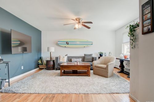 72 Finch Ln, Islip Manor, NY 11751-3351