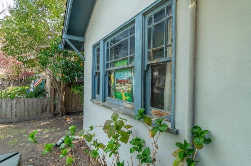 1079 Myrtle St, San Jose CA  95126-1029 exterior