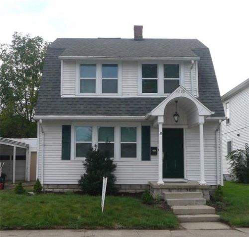 1208 Scudder St, Piqua, OH 45356-1528