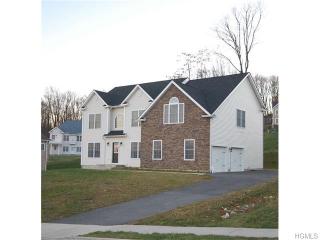 6 Standish Rd, Monroe, NY 10950-2222