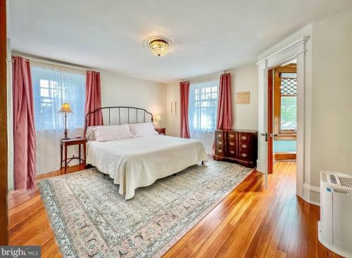 718 Columbia Ave, Lansdale PA 19446-3311 exterior