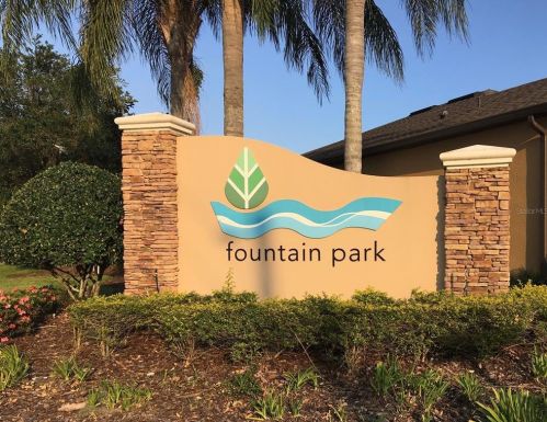 8734 Hinsdale Heights Dr, Polk City FL  33868-6010 exterior