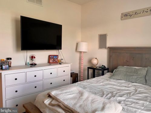 114 Chanticleer Cir, Camden-Wy DE  19934-5401 exterior