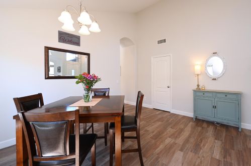 6409 Wahalla Ln, Glendale AZ 85308-5579 exterior