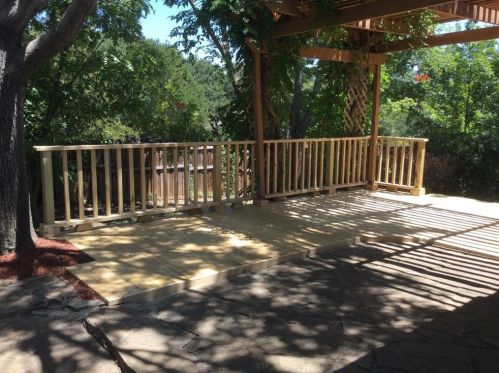 2631 Creekside Way, Lewisville TX  75077-8622 exterior