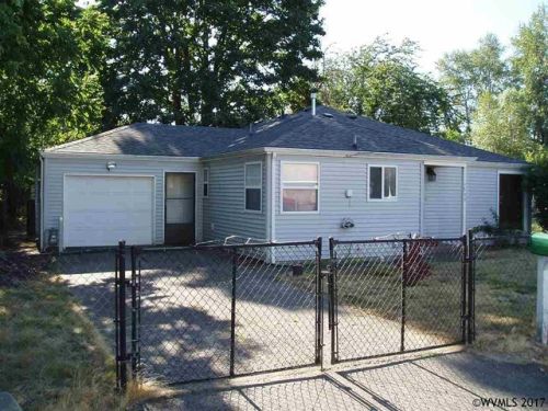 1799 Carroll St, Lebanon, OR 97355-3409