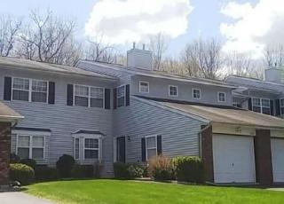 482 Meri Ln, Monroe, NY 10950-5182
