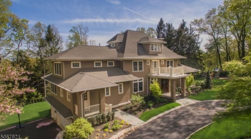 120 Lookout Rd, Mountain Lakes, NJ 07046-1213