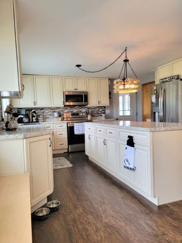 3647 Hadley Rd, Clarks Mills, PA 16114-2313