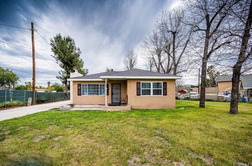 1203 Hardt St, San Bernardino, CA 92408-2916