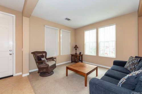 40347 Amesbury Ln, Temecula CA 92591-4432 exterior