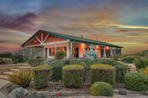 3660 Santa Domingo Rd, Pismo Beach CA  exterior