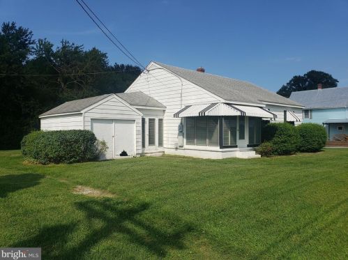 33847 Clay Rd, Lewes, DE 19958-6204