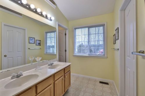 1070 Parkside Dr, Grants Lick KY  41001-7700 exterior