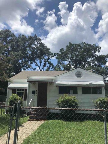 403 Webster St, Gadsden, AL 35904-2335