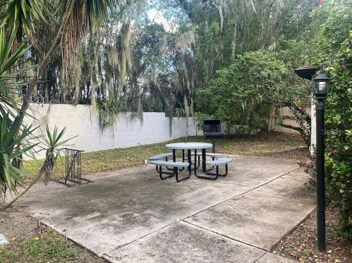 807 Weldona Ln, Orlando FL  32801-4251 exterior