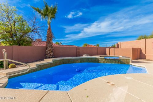 14106 12 St, Phoenix AZ 85086-8832 exterior