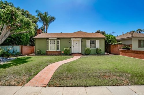 7820 4th St, Downey, CA 90241-3235