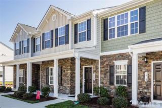 1914 Grassy Banks Dr, Raleigh, NC 27610-6472