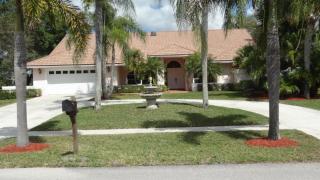 15430 Meadow Wood Dr, West Palm Beach, FL 33414-1091