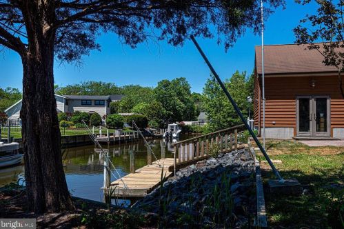 38207 Roy Creek Ln, Selbyville, DE 19975-4375