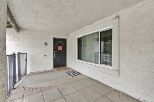 762 Peach St, San Jacinto CA  92583-2804 exterior