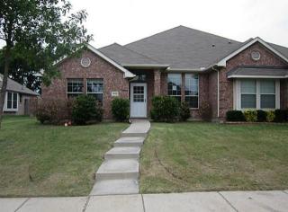 1609 Myrtle Dr, Oak Point TX  75068-6301 exterior