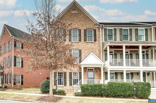 371 Claremont Ln, Crozet, VA 22932-3378