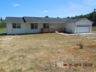 9008 Tucker Rd, Olympia, WA 98513-8904
