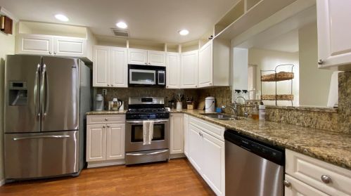 250 10th St, Delray Beach FL  33444-4048 exterior