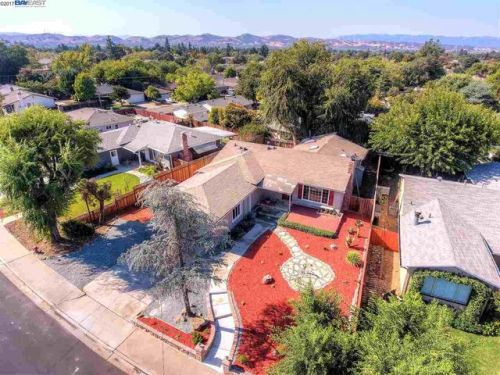 1427 El Dorado Dr, Livermore CA  94550-5917 exterior