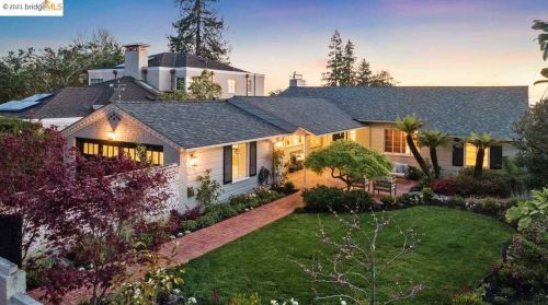 303 Hillside Ave, Oakland CA  94611-4013 exterior