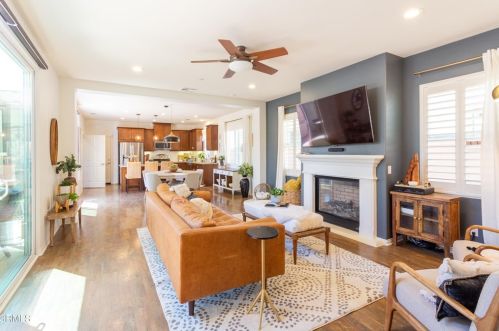 500 Nile River Dr, Oxnard, CA 93036-5352