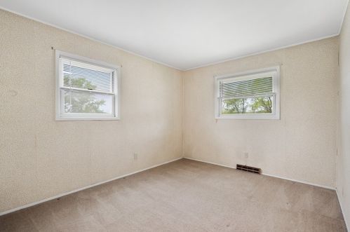 210 Dominican Way, Zelienople PA  16063-1403 exterior