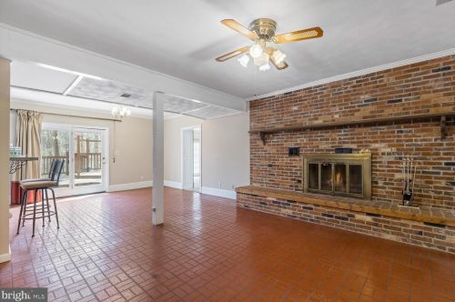 4471 Occoquan Overlook, Woodbridge VA  22192-6107 exterior