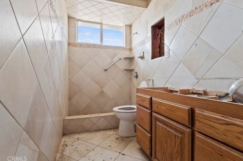 5041 Avenue, Lancaster CA  93534-7428 exterior