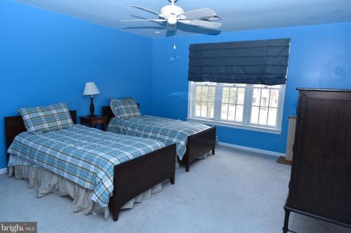 3002 Ridgeview Dr, Molino PA  17961-2338 exterior