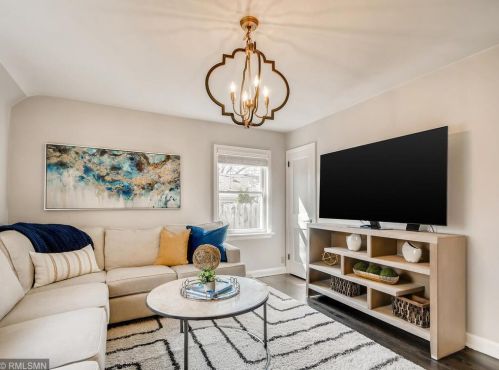 1140 Washburn Ave, Minneapolis MN 55411-3561 exterior