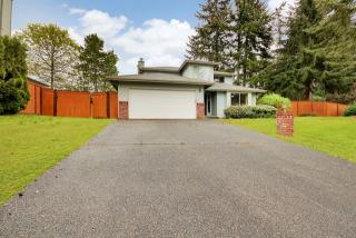 10711 218th Avenue Ct, Buckley WA  98321-7427 exterior