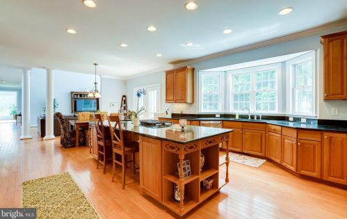 2506 Logmill Rd, Haymarket VA  20169-1417 exterior