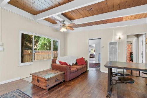 10614 Zayante Rd, Lompico, CA 95018-9079