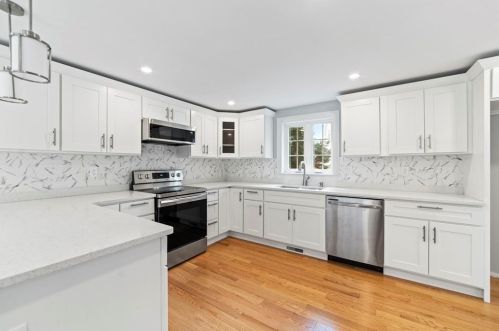 156 Green St, Woburn MA  01801-4435 exterior