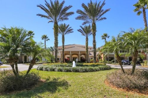 304 Grayston Pl, Ruskin, FL 33573-7335