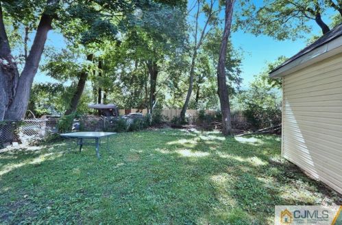 16 Dayton Cres, Bernardsville NJ  07924-2704 exterior