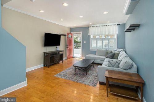 2437 Firth St, Philadelphia PA  19132-4127 exterior