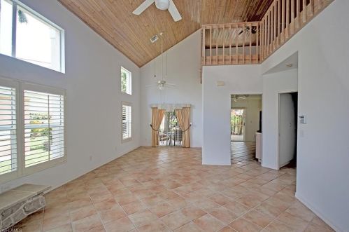 3320 Rosinka Ct, Naples, FL 34112-5416