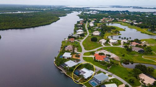 450 Coral Creek Dr, Placida FL  33946-2320 exterior