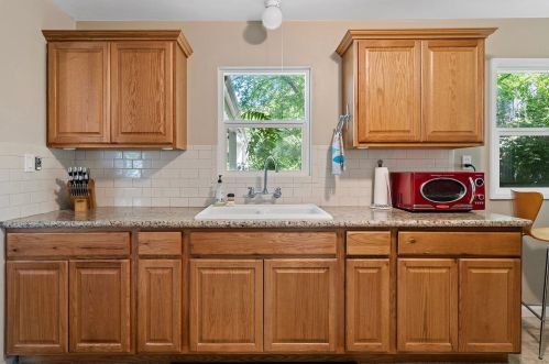 340 Santa Rosa Ave, Modesto CA  95354-1451 exterior